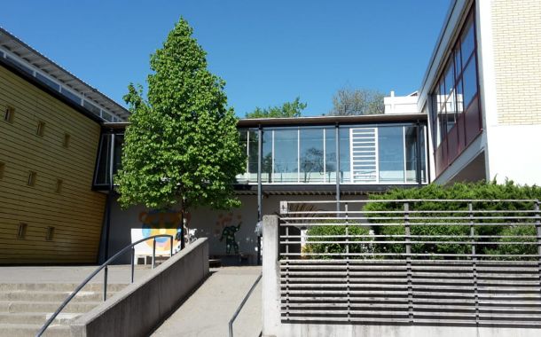 Bild vom Schulgebäude